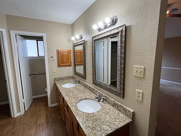 portion of master bath