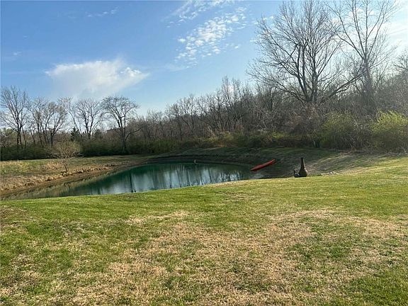 4th image of 17301 E Kentucky Rd