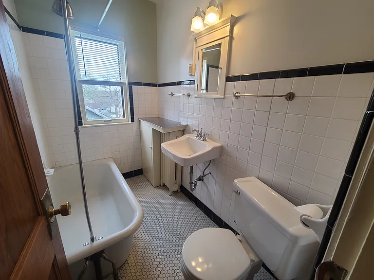 3616 University Ave — Photo 18