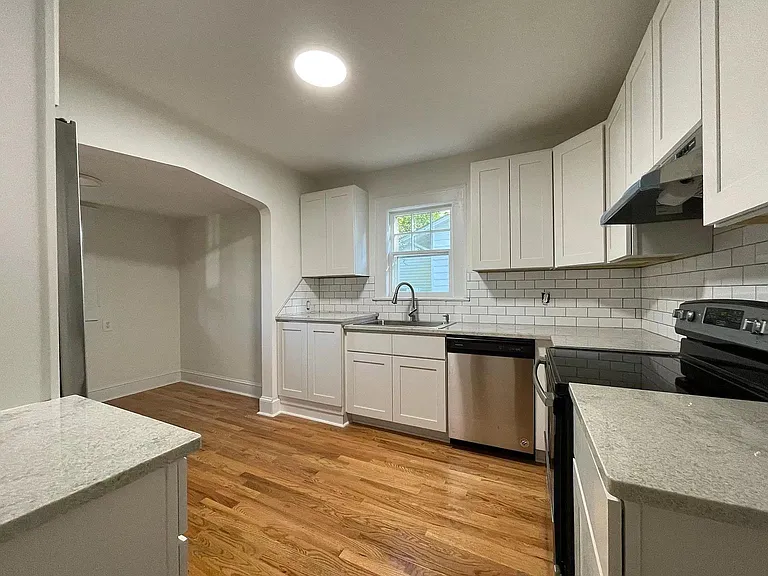 806 N Driver St #B — Photo 6