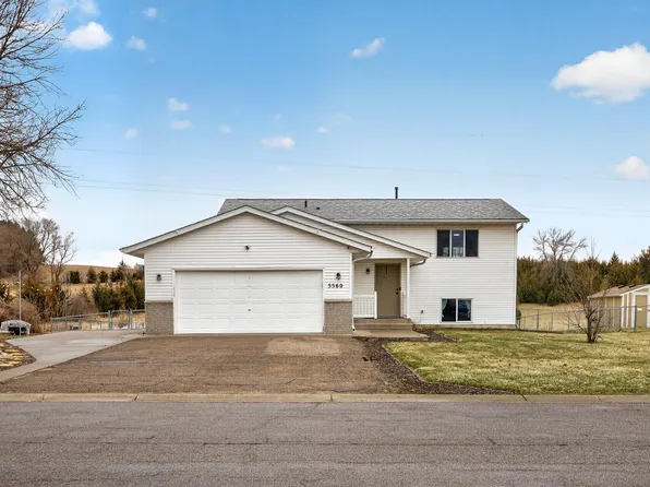 5560 Mallard Ln, Monticello, MN 55362