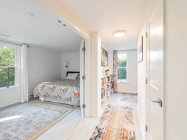 324 Parkway St — Photo 17