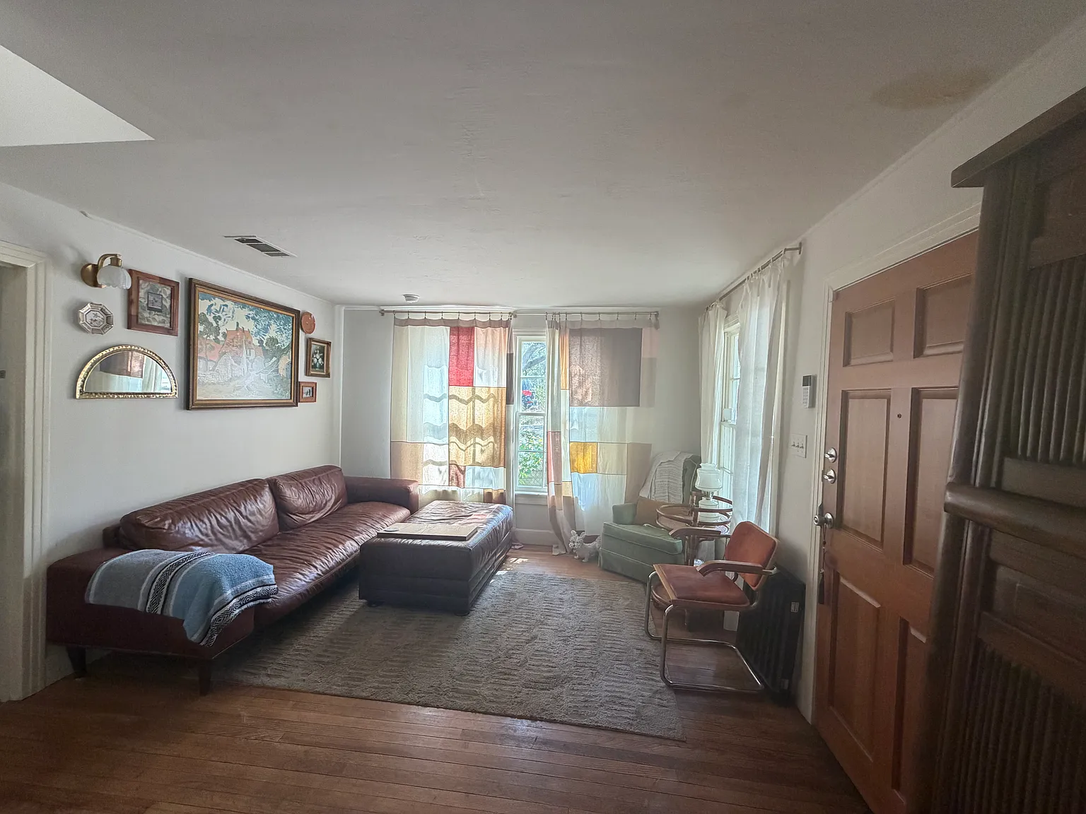 2 bed, 980 sqft, $3,200 — Photo 2
