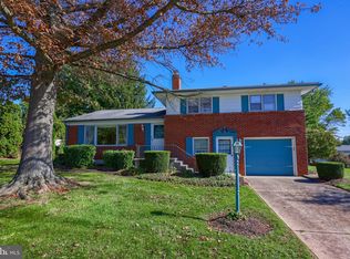 2412 Amethyst Rd, York, PA 17408
