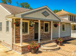 114 Manalapan Rd, Spotswood, NJ 08884