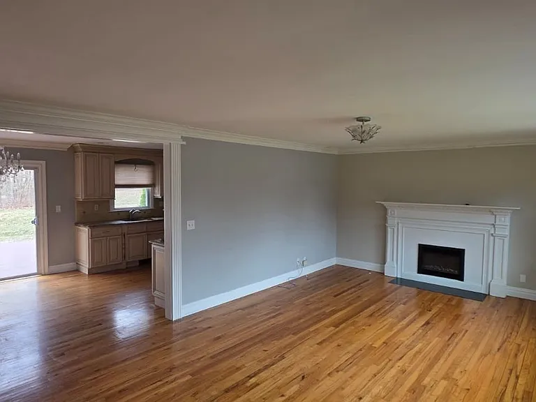 20 Woodmere Dr — Photo 5