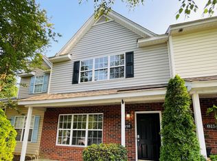 8158 Rudolph Rd, Charlotte, NC 28216