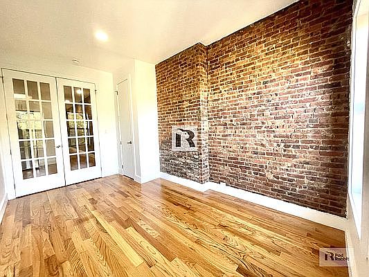 5th image of 1483 Bedford Ave #3C