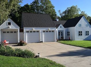 4985 Copper Creek Dr, Pleasant Hill, IA 50327