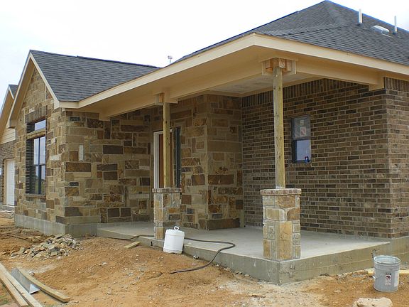 2nd image of 5402 Colony Dr