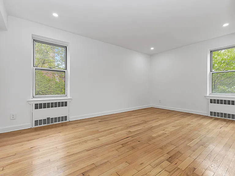 6535 Yellowstone Blvd #3B — Photo 5