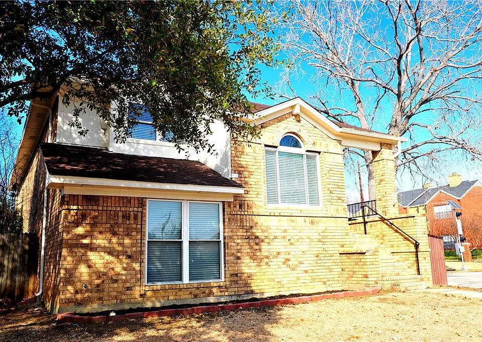 1st image of 1505 Golden Gate Dr