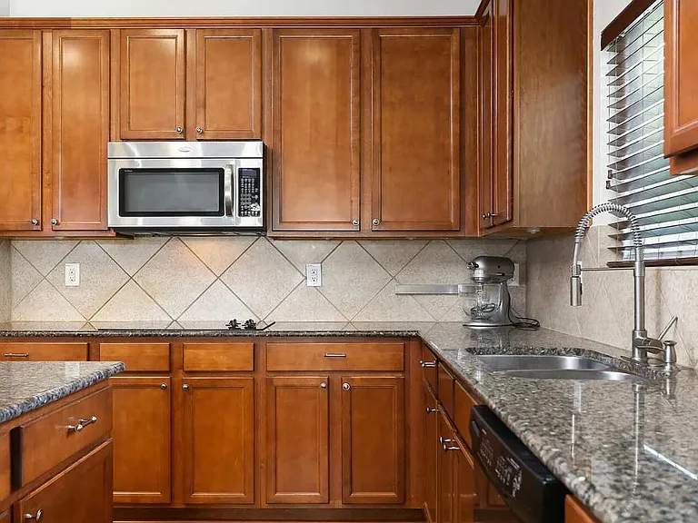 25226 Hideout Fls — Photo 14