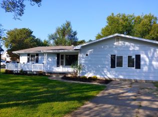 206 N Grant St, Russell, KS 67665