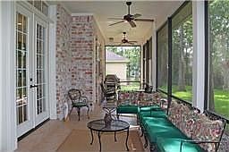 4th image of 8 Woodshay Dr