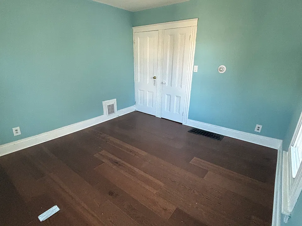 51 Tremont Ave #2