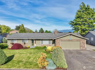 700 Quinnat Dr, Burlington, WA 98233