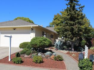 8926 Acorn Ln, Santa Rosa, CA 95409