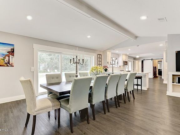 5th image of 9389 Beauclerc Wood Ln N
