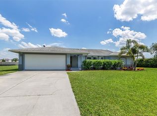 7536 N Leewynn Dr, Sarasota, FL 34240