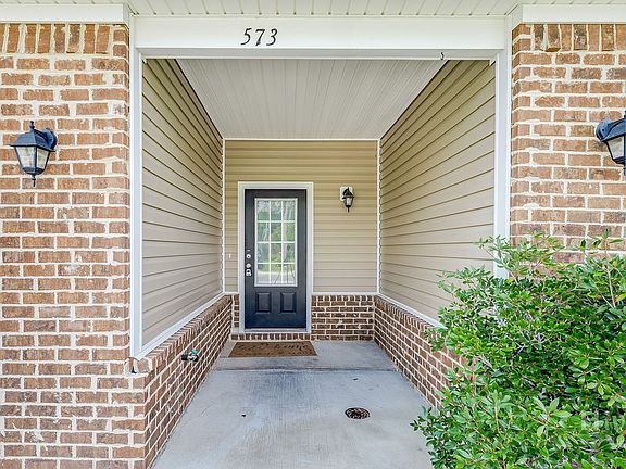 4th image of 573 Governor Treutlen Circle