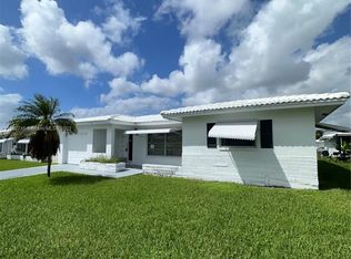 8203 NW 59th Ct, Tamarac, FL 33321
