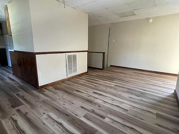 2nd image of 70 Wilson St #B