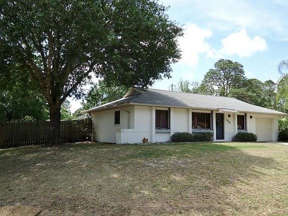2nd image of 1001 Colonial Ave SE