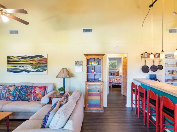 2307A Trailside Dr #Id1054221p, Austin, TX 78704