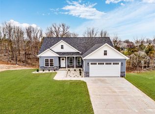 25 Henry Allen Ct, Brandenburg, KY 40108