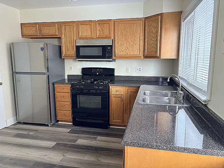 2306 W 5th Ave #3 — Photo 7