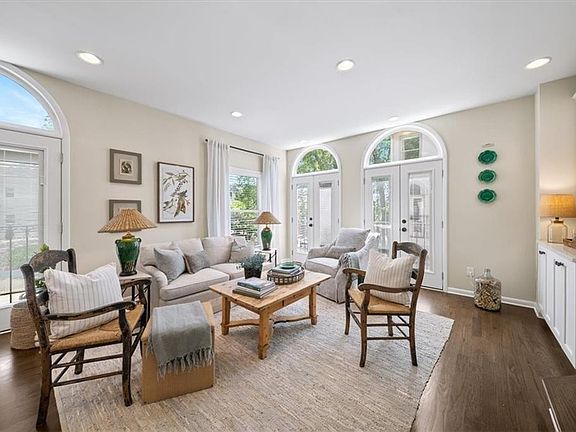 4th image of 792 Piedmont Ave NE #B