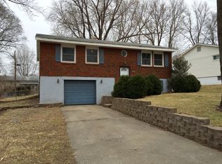 818 Sherrill Ave, Liberty, MO 64068