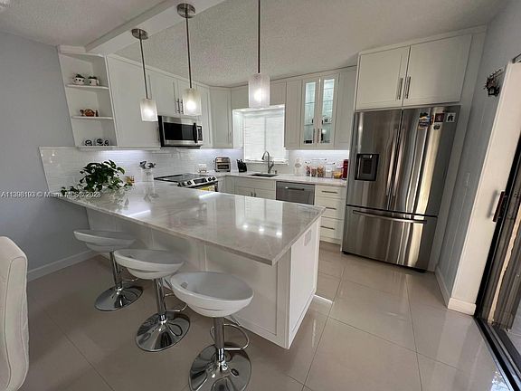 4th image of 4043 Palm Bay Cir APT A
