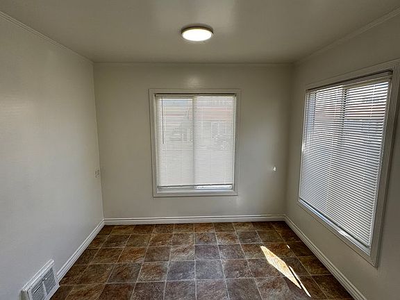 4th image of 227-231 Mosswood Way #227