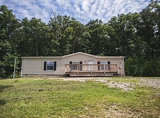 124 Millers Rdg, Lebanon Junction, KY 40150