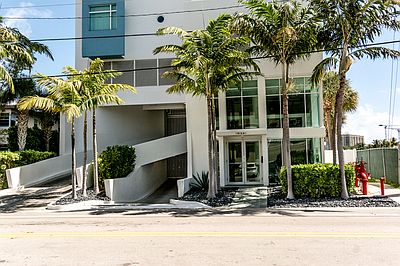 2nd image of 10261 E Bay Harbor Dr #1001