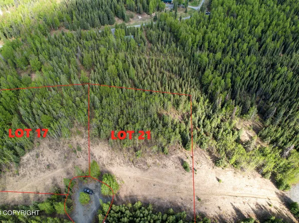 33357 Cynthia Ct, Soldotna, AK 99669