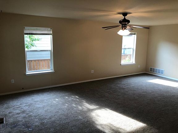 4th image of 476 Woodman Dr