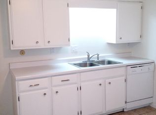 1106 4th Ave APT D, Dixon, IL 61021