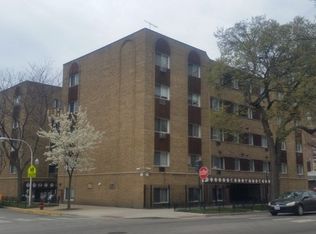 5100 N Sheridan Rd APT 205, Chicago, IL 60640