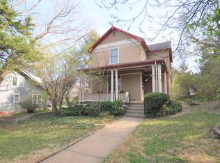 1725 Poyntz Ave, Manhattan, KS 66502
