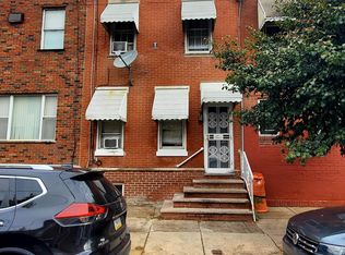 1817 Tasker St, Philadelphia, PA 19145