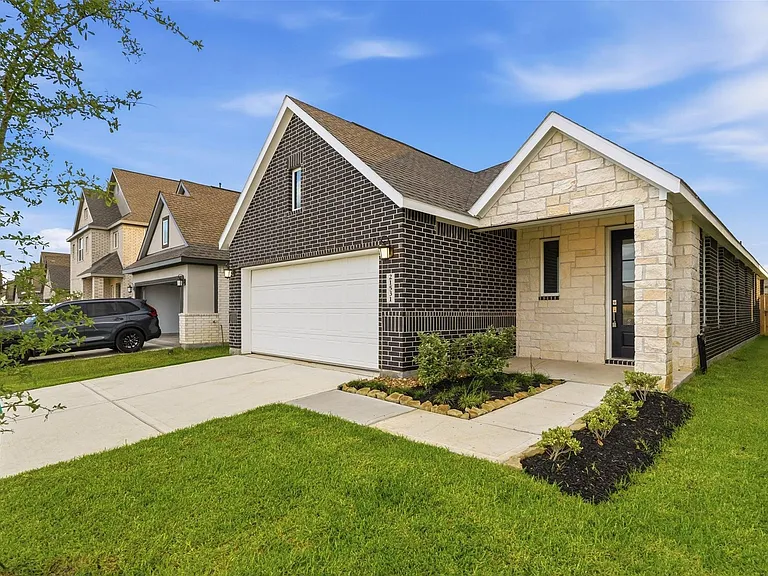 21531 Colonial Meadow Creek Trl — Photo 2