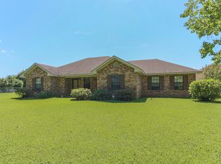 115 Bolton Dr, Columbus, MS 39702