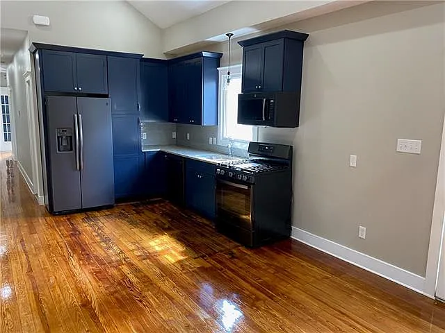 2931 Maurepas St — Photo 2