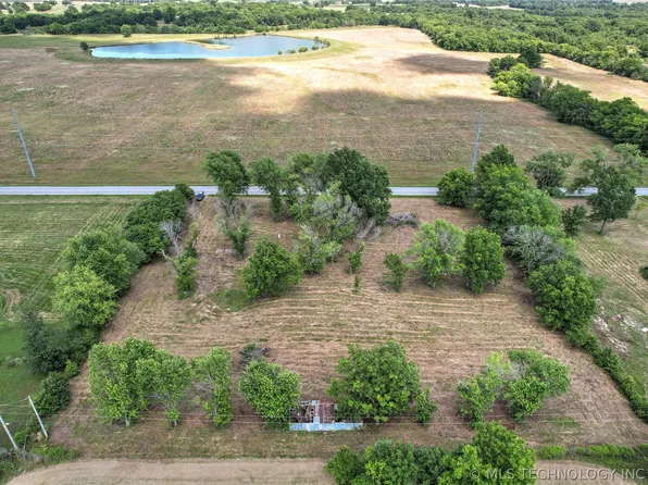 7384 S 337th Ave E, Broken Arrow, OK 74014