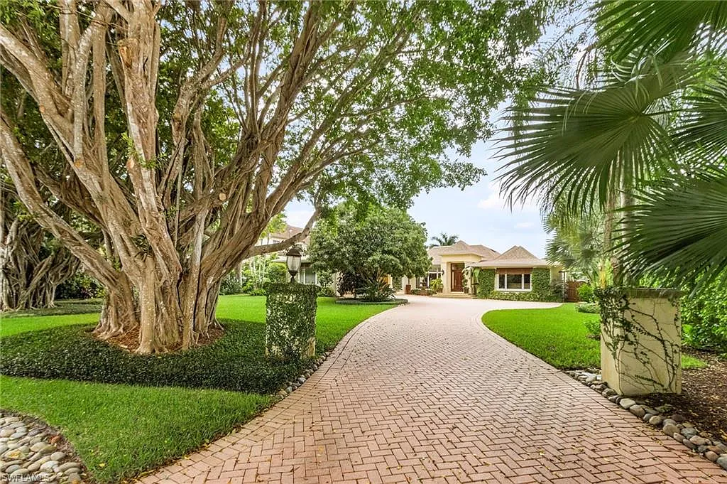 3 bed, 3.5 bath, 3688 sqft, $19,500 — Photo 4