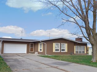 3757 N State Route 71, Sheridan, IL 60551