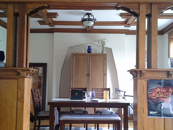 5th image of 5784 Pershing Ave #3W